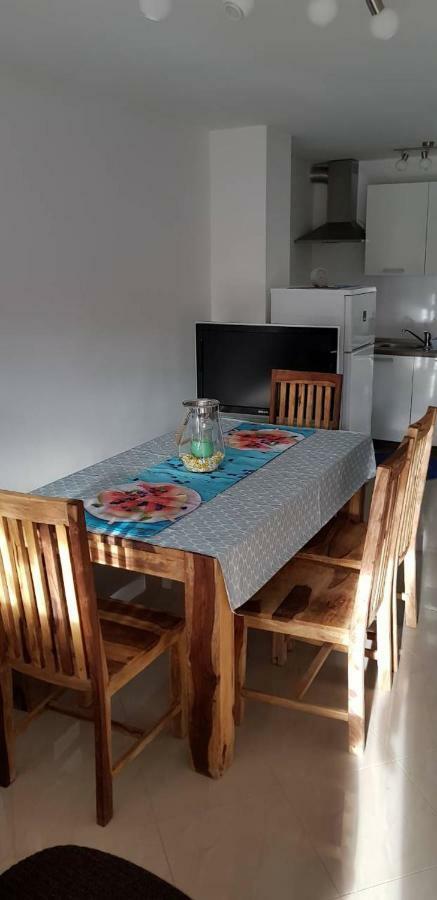 Ferienwohnung Slatina 13/1 Vir Exterior foto