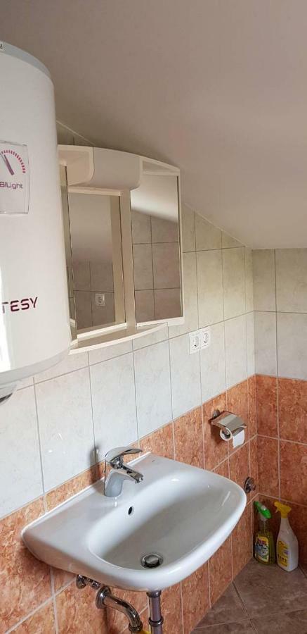 Ferienwohnung Slatina 13/1 Vir Exterior foto
