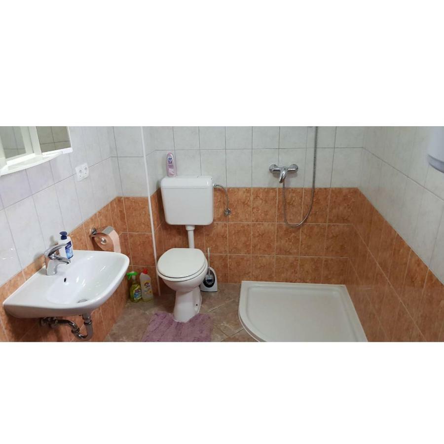 Ferienwohnung Slatina 13/1 Vir Exterior foto